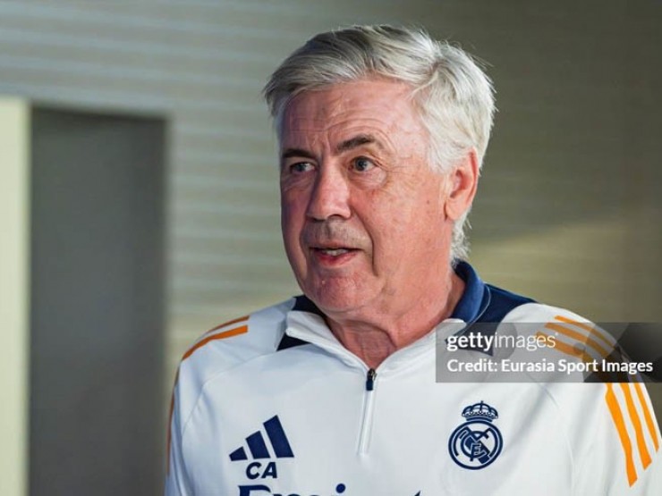 Real Madrid đấu Man City: HLV Ancelotti phản bác tuyên bố “1% cơ hội“ của Pep