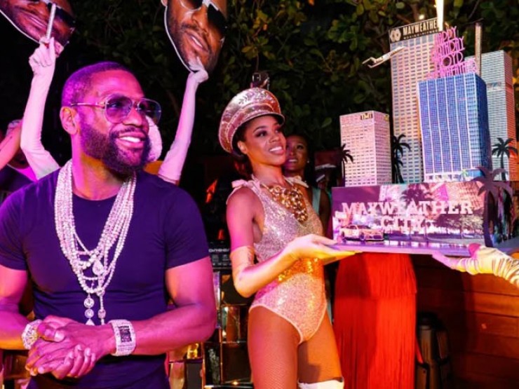 Ăn chơi đình đám như “Độc cô cầu bại“ Mayweather, tiệc sinh nhật 130 tỷ đồng