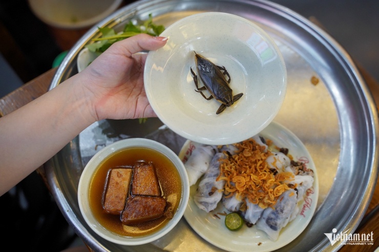 Top 5 quán bánh cuốn ngon &#39;hết nước chấm&#39; ở Hà Nội - 2