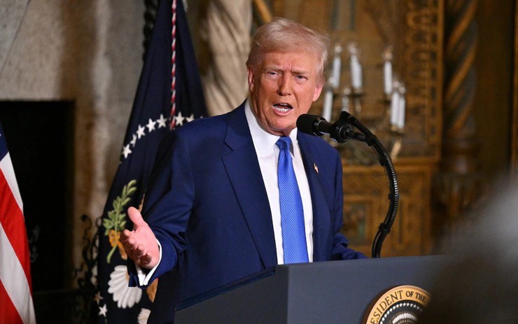 Ông Trump hôm 18/2 tuyên bố thúc đẩy bầu cử ở Ukraine là “ý tưởng của tôi”. Ảnh: AFP.