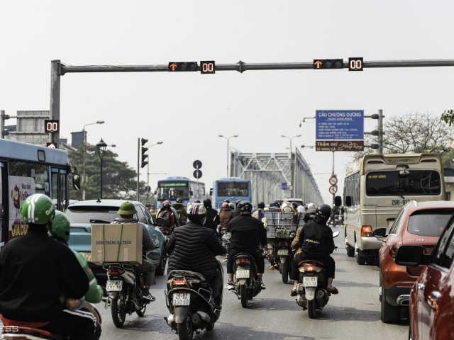 Tổng rà soát hệ thống đèn tín hiệu giao thông