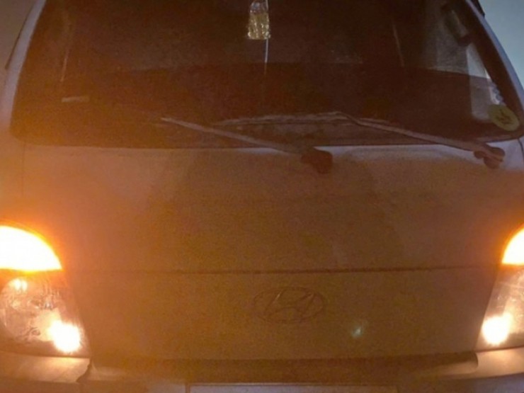 Đi bộ trên đường cao tốc, hai mẹ con gặp tai nạn thương tâm