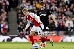 Video bóng đá Arsenal - West Ham:  " Pháo thủ "  gặp nguy (Ngoại hạng Anh)