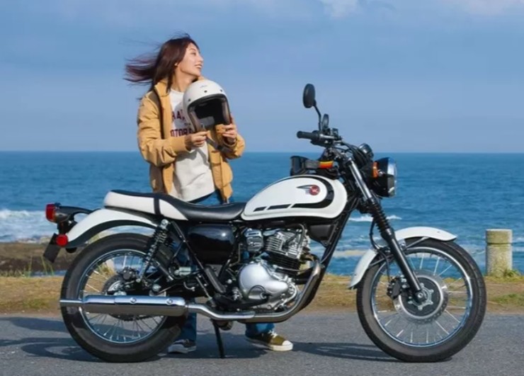 Xế nổ 2025 Kawasaki W230 và Meguro S1 về Đông Nam Á, giá từ hơn 113 triệu đồng - 1