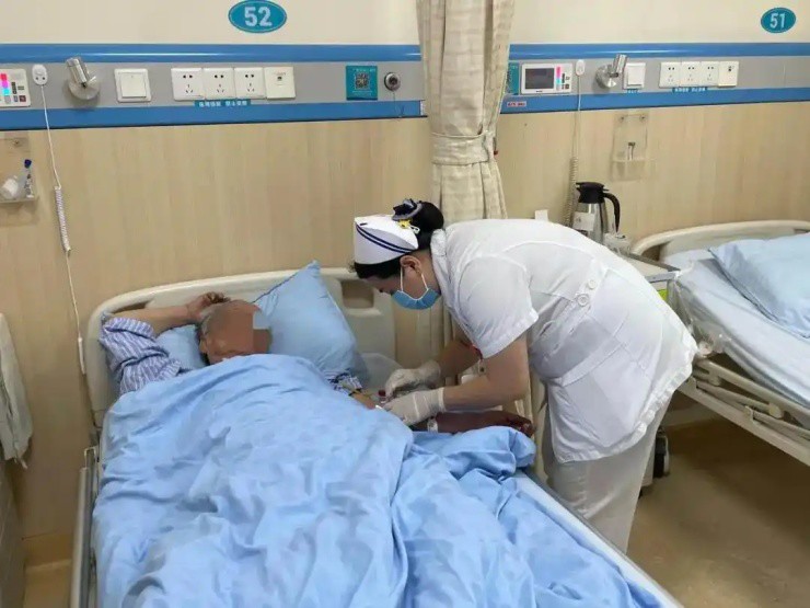 Nghề “hot” không sợ bị AI thay thế, nhu cầu tăng vọt, Việt Nam cũng đã có - 1