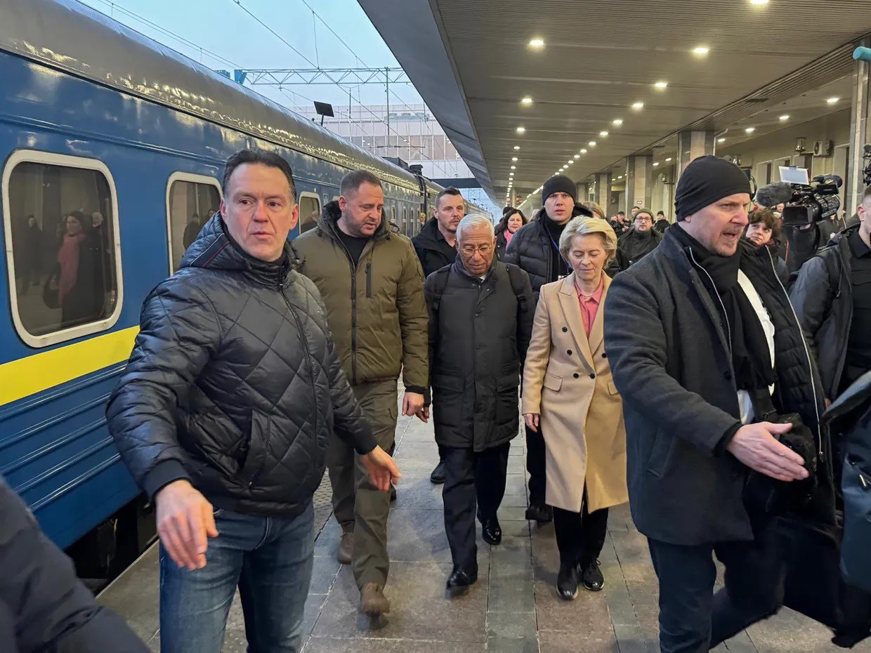 Các nhà lãnh đạo châu Âu tới Kiev (ảnh: Kyiv Independent)