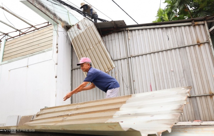 Dỡ nhà nhường đất xây cao tốc Biên Hòa - Vũng Tàu - 1