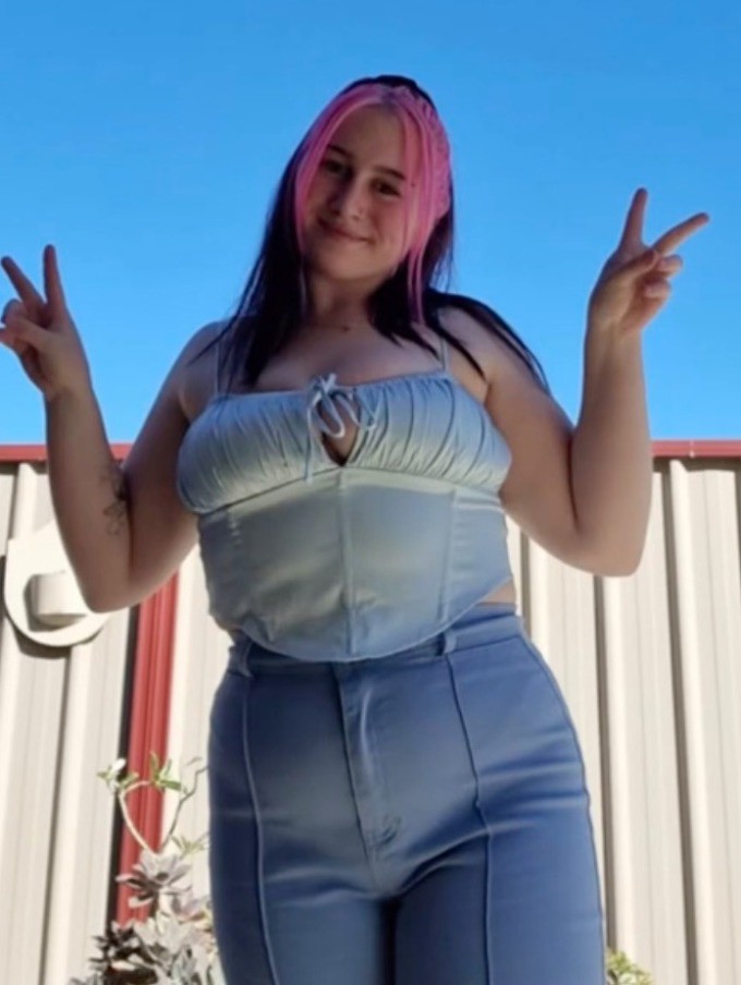 Zoe từng mất nhiều năm vật lộn với vấn đề giảm cân. Ảnh: TikTok fitnesswithzoe