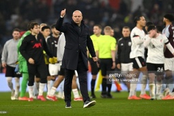 Liverpool trên đỉnh Ngoại hạng Anh: Sơ đồ 4-2-4-0 & dấu ấn Arne Slot