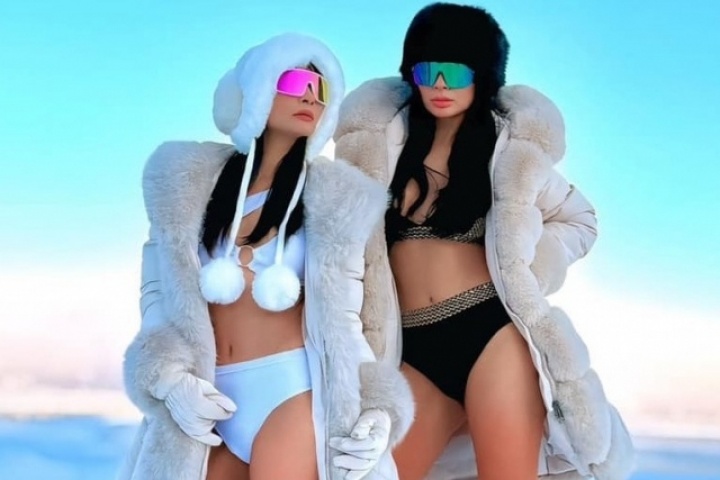 Thúy Hằng - Thúy Hạnh mặc bikini trên mặt hồ phủ tuyết -17 độ C