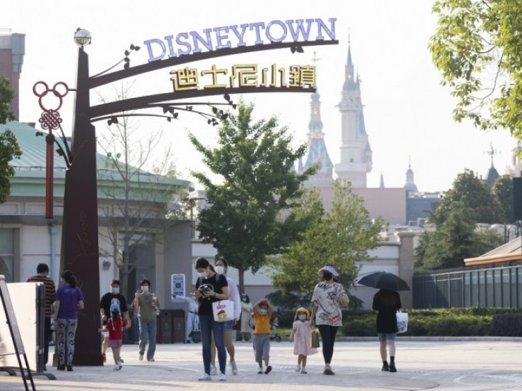 Trào lưu “học tập không áp lực” tại Trung Quốc: Công viên giải trí, phòng gym trở thành nơi tự học