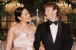 Vợ Mark Zuckerberg được khen  ' gu mặc tiến bộ ' 