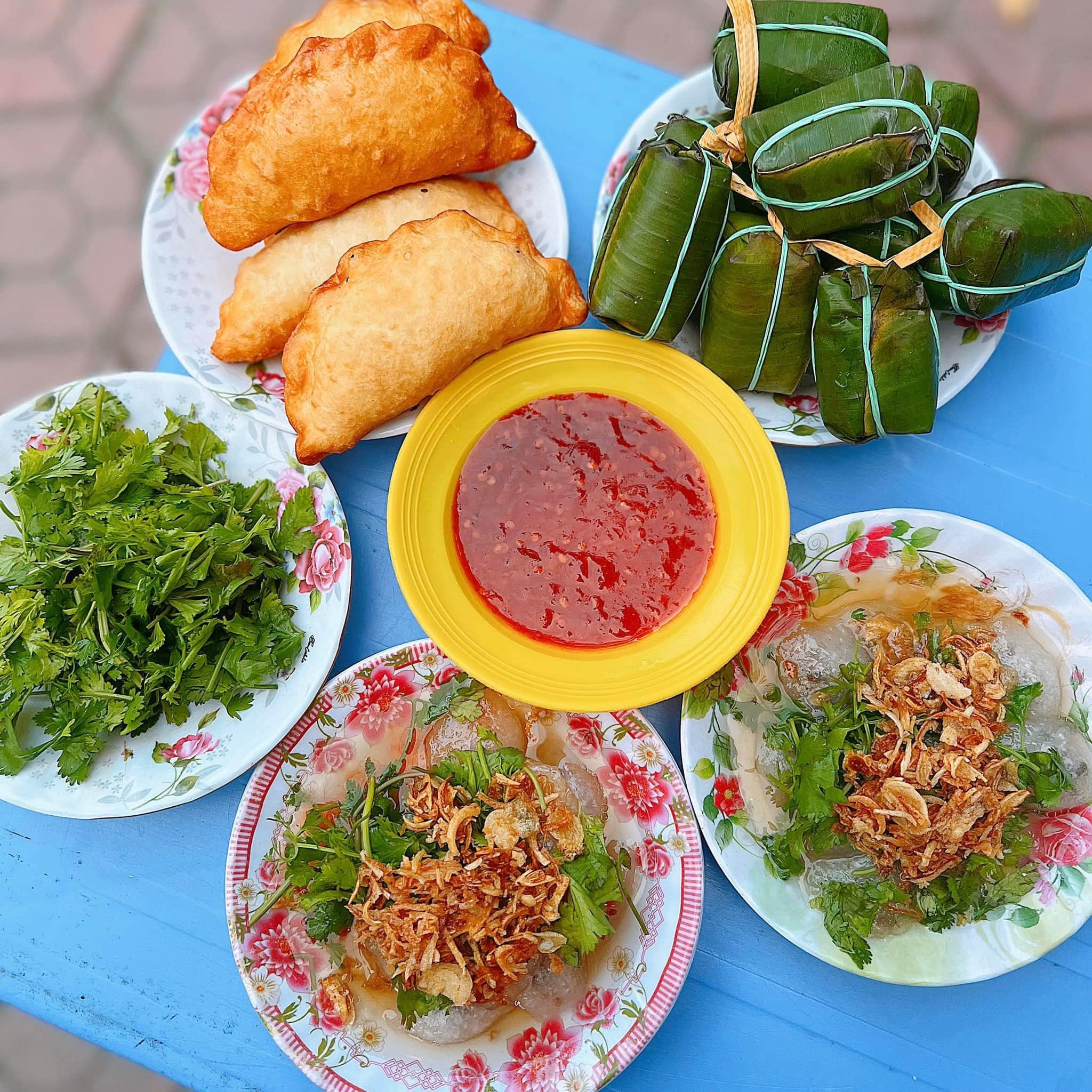 Bánh bèo trở thành món ăn tuổi thơ của biết bao thế hệ người con xứ Nghệ (Ảnh: Vũ Tuấn).