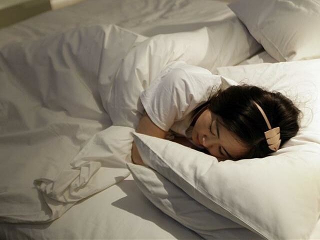 Giải mã bí ẩn những người ngủ ít vẫn sống lâu