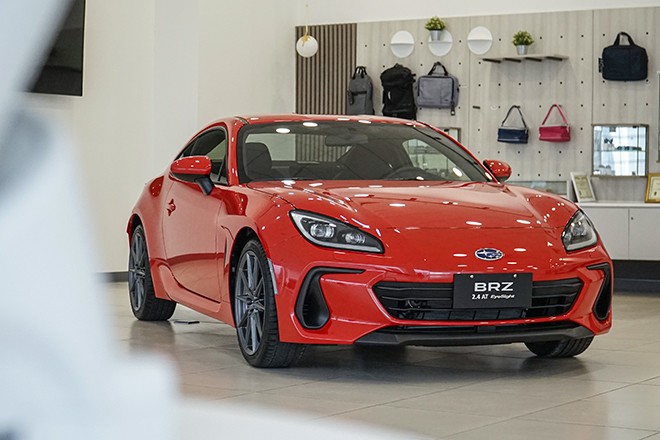 Subaru BRZ có số VIN 2023 giảm giá gần 400 triệu đồng - 1