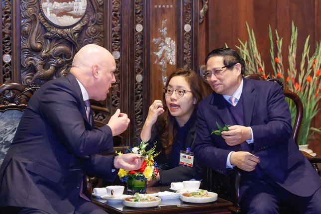 Thủ tướng Phạm Minh Chính và Thủ tướng New Zealand thăm Văn Miếu – Quốc Tử Giám - 8