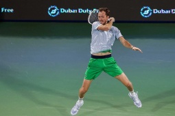 Video tennis Medvedev - Perricard: Sức mạnh vượt trội (Dubai Open)