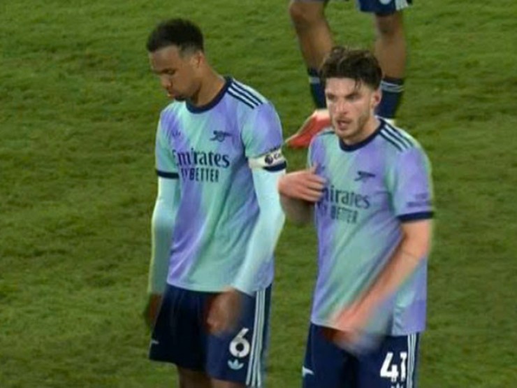 Arsenal lục đục nội bộ: 2 sao cãi nhau, Arteta bất lực