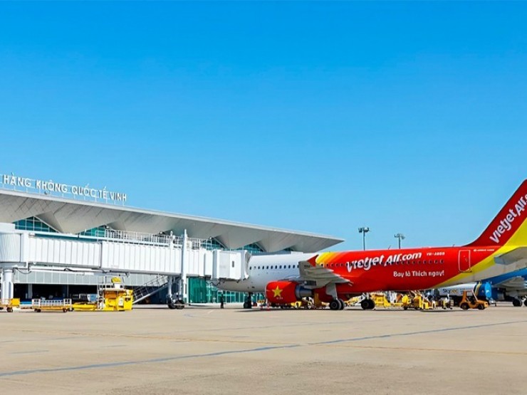 Sân bay Vinh sẽ đóng cửa 6 tháng