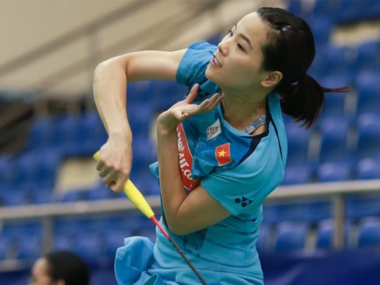 Hoa khôi cầu lông Thùy Linh khiến sao trẻ thế giới bỏ cuộc, vào bán kết tại Đức