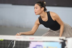 Thể thao - Vợ đẹp của Lý Hoàng Nam so tài dàn hot girl, nữ cao thủ cầu lông vô địch giải pickleball