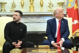 Thế giới 24h: Động thái mới của ông Trump sau vụ  " đấu khẩu "  với ông Zelensky