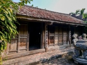 Tin tức trong ngày - Hậu duệ đời thứ 5 tiết lộ 'bí mật' trong ngôi nhà gỗ của nhà thơ Nguyễn Khuyến