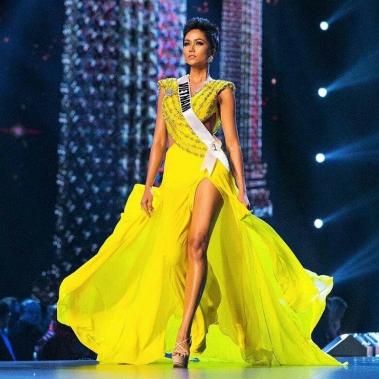 Chính sự khác biệt này giúp H’Hen Niê tạo dấu ấn mạnh mẽ và lọt vào Top 5 Miss Universe – thành tích cao nhất của Việt Nam tại cuộc thi này.