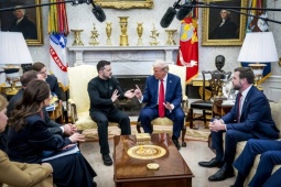 Ông Trump ra điều kiện với ông Zelensky