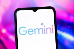 Công nghệ thông tin - iPhone &quot;khai mở&quot; sức mạnh AI, nói chuyện với Gemini ngay từ màn hình khóa