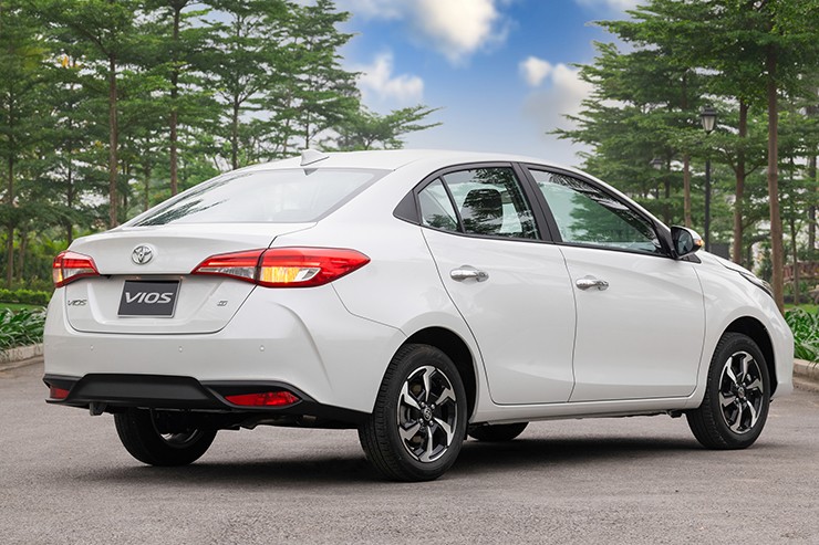 Giá xe Toyota Vios niêm yết và lăn bánh tháng 3/2025 - 9