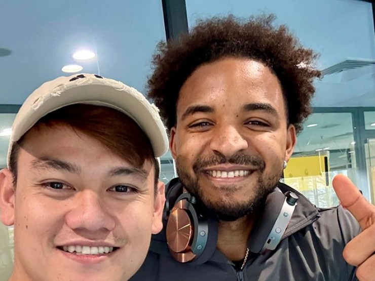 Xuân Son tươi cười hội ngộ đồng đội ở ĐT Việt Nam, VFF ra thông báo mới