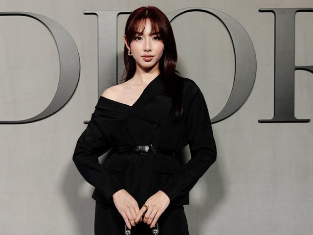 Thùy Tiên diện trang phục mang tinh thần Việt dự show Dior ở Paris