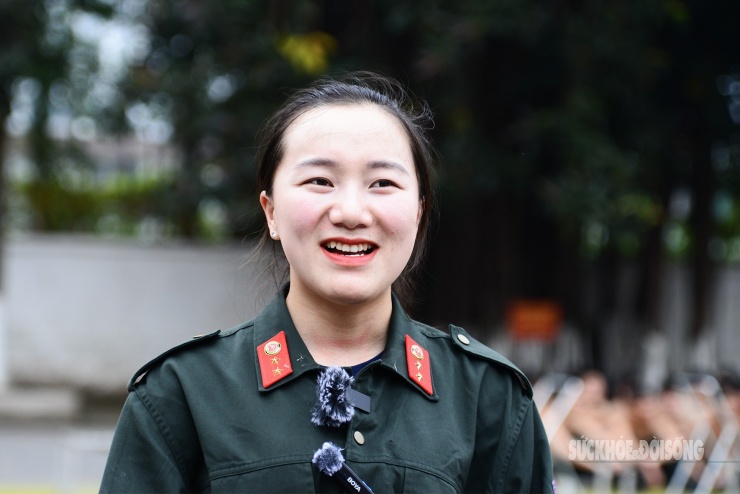 Nữ cảnh sát đặc nhiệm - những &#39;bông hoa thép&#39; trên thao trường - 9