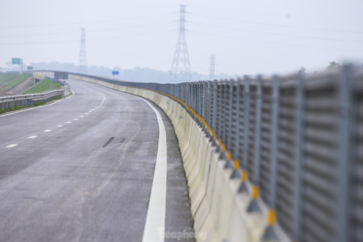 Diện mạo tuyến cao tốc hơn 9.700 tỷ qua Hà Tĩnh gần về đích - 2