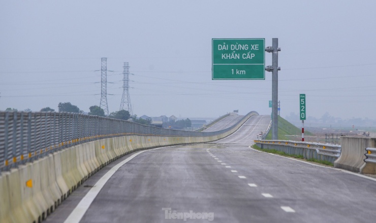 Diện mạo tuyến cao tốc hơn 9.700 tỷ qua Hà Tĩnh gần về đích - 3