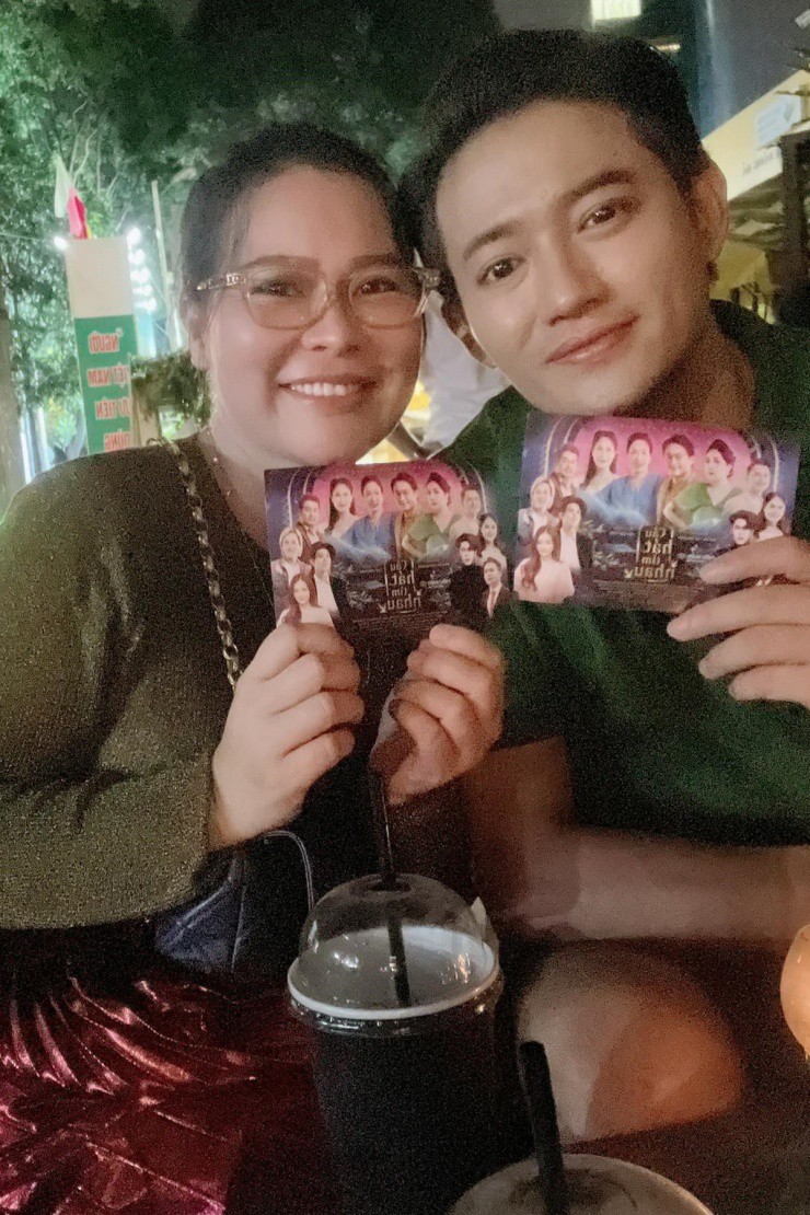 Bốn năm Quý Bình và vợ doanh nhân kề vai sát cánh - 8