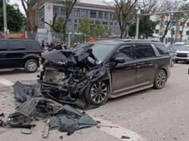 CSGT lên tiếng về thông tin “vụ tai nạn khiến 5 người tử vong tại chỗ“