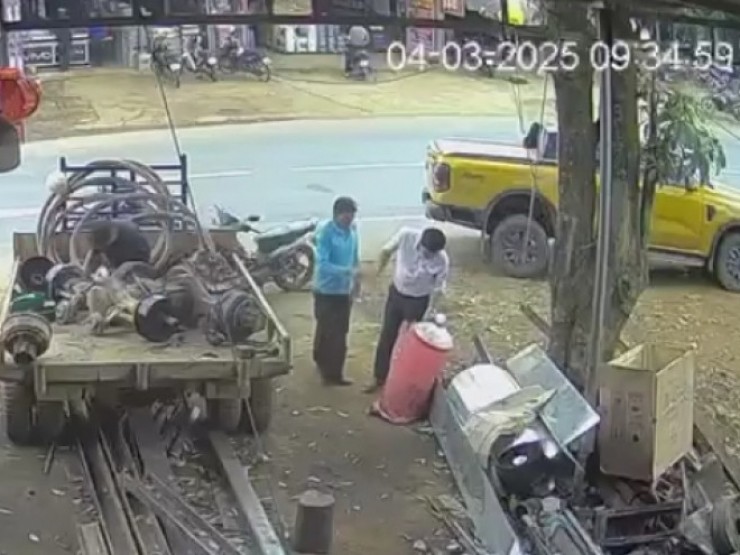 Vụ xôn xao câu chuyện “lòng tham“: Nhân vật chính “xuất hiện”!