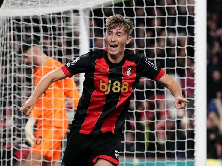 Tin mới nhất bóng đá sáng 6/3: Real - MU tranh giành Bournemouth trị giá 50 triệu bảng