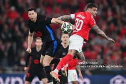 Video bóng đá Benfica - Barcelona: Trừng phạt sai lầm, bản lĩnh "10 chọi 11" (Cúp C1)