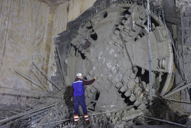 Dự án tuyến đường sắt đô thị Nhổn - ga Hà Nội là một trong những dự án giao thông trọng điểm của thành phố, góp phần giảm ùn tắc giao thông, cải thiện hệ thống vận tải công cộng và nâng cao chất lượng môi trường đô thị.