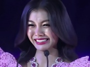 Thời trang - Á hậu bị tước vương miện tiếp tục nhận chỉ trích
