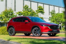 Những SUV chạy xăng bán chạy nhất dịp đầu năm 2025