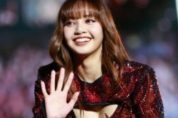 Nhạc của Lisa (BlackPink) bị chê rỗng tuếch, khoe khoang