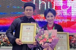 Đời sống Showbiz - Cát Tường: 'Quý Bình giành huy chương vàng sân khấu trong lúc trị bệnh'