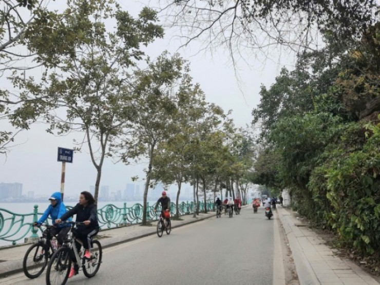 Hà Nội dự kiến xây cầu cạn mở rộng đường ven Hồ Tây