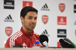 Bóng đá - HLV Arteta &quot;đề cao cảnh giác&quot; MU, cảnh báo sao trẻ 18 tuổi của Arsenal