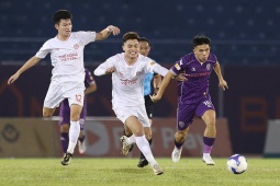 Bóng đá - Video bóng đá Bình Dương - Thể Công Viettel: Điên rồ penalty phút 90+12 (V-League)