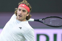 Thể thao - Rực lửa tennis Indian Wells ngày 3: Tsitsipas thắng nhẹ, hẹn Berrettini ở vòng sau